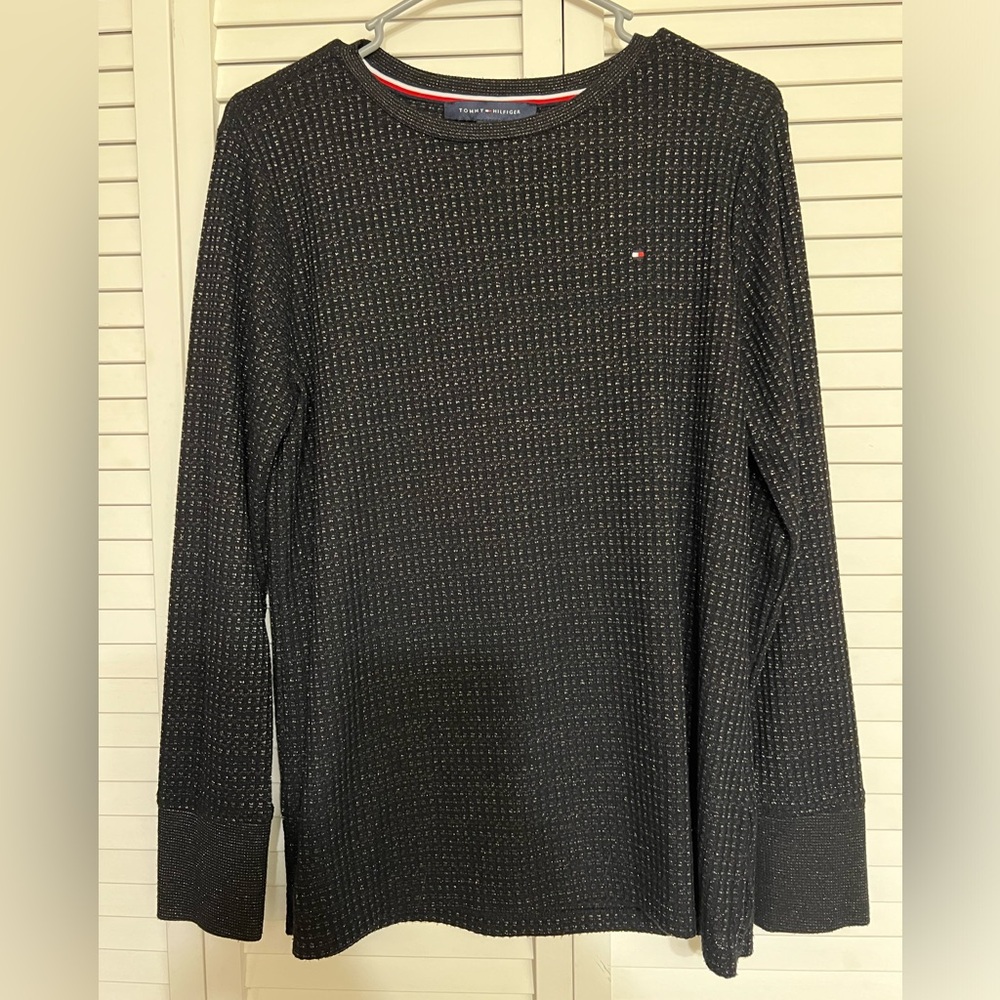 Tommy Hilfiger Long Sleeve Tees Size M Black &  Gold